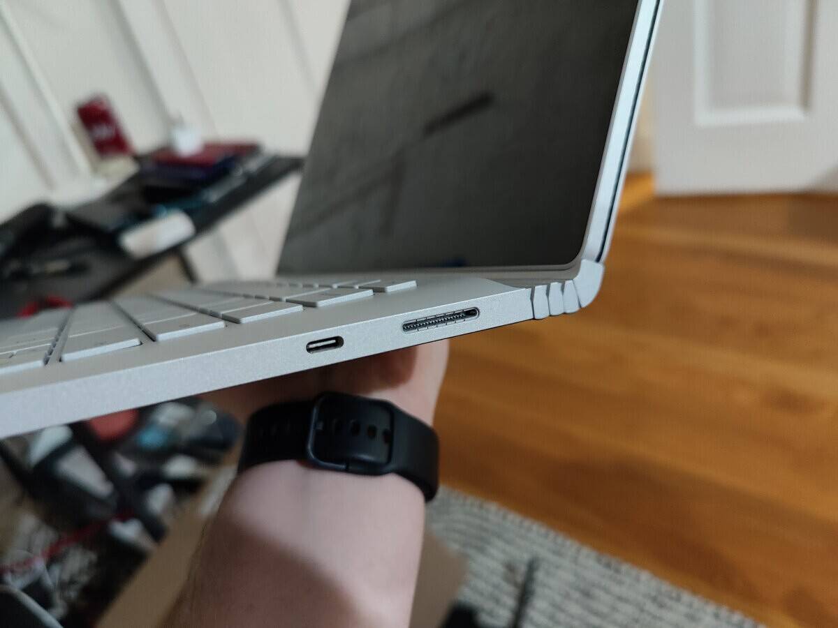 Microsoft Surface Book 3