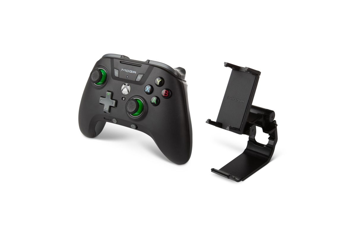 The MOGA XP5-X Plus gaming controller may be bundled with the