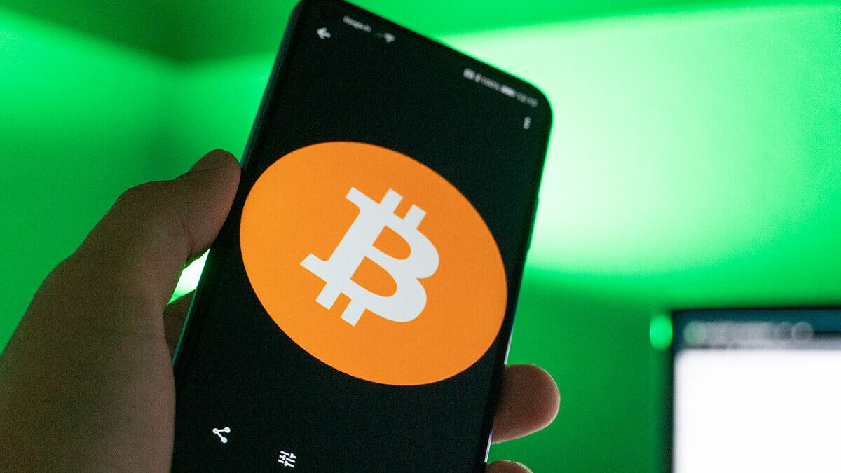 Bitcoin logo 4