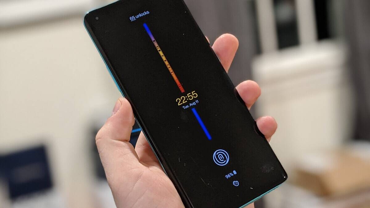 OxygenOS 11 AOD on the OnePlus 8 Pro