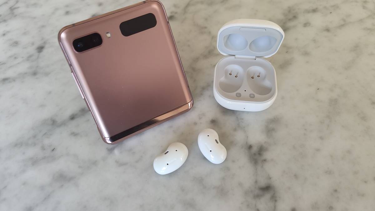 Samsung Galaxy Buds Live and Galaxy Z Flip 5G