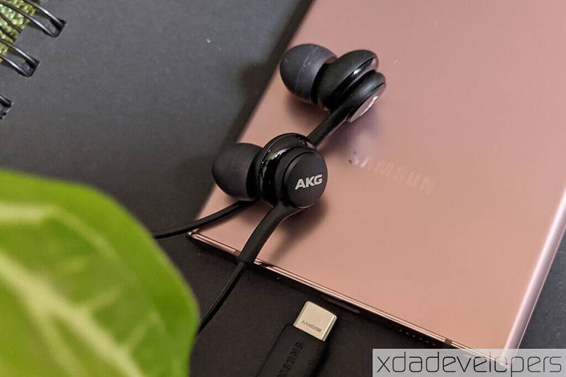 samsung galaxy note 20 ultra akg headset earphones