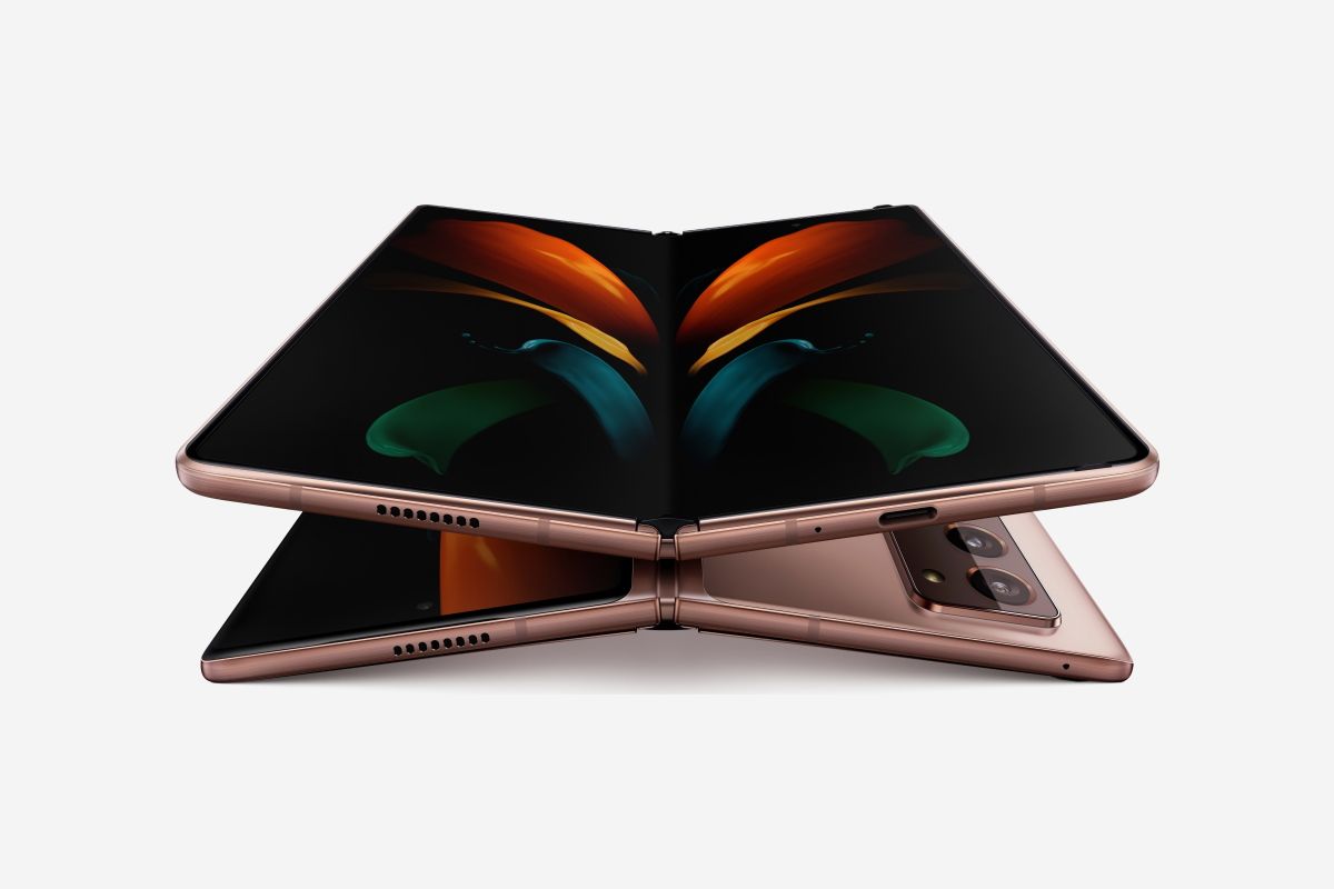 GALAXY Z fold2 SIMフリー海外版　256GB Amazon.com: SAMSUNG Galaxy Z Fold 2 5G US Version, 256GB