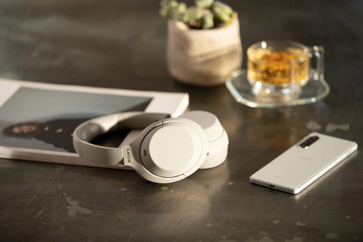 Sony WH-1000XM4 headphones unveiled with multi-device