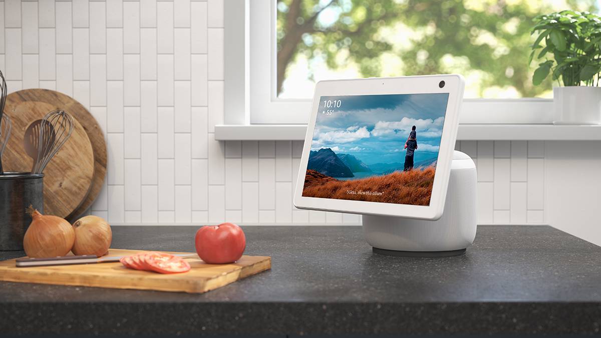 Amazon Echo lineup featured