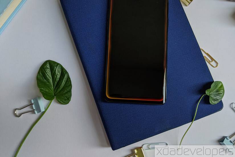 OPPO Reno 4 Pro display