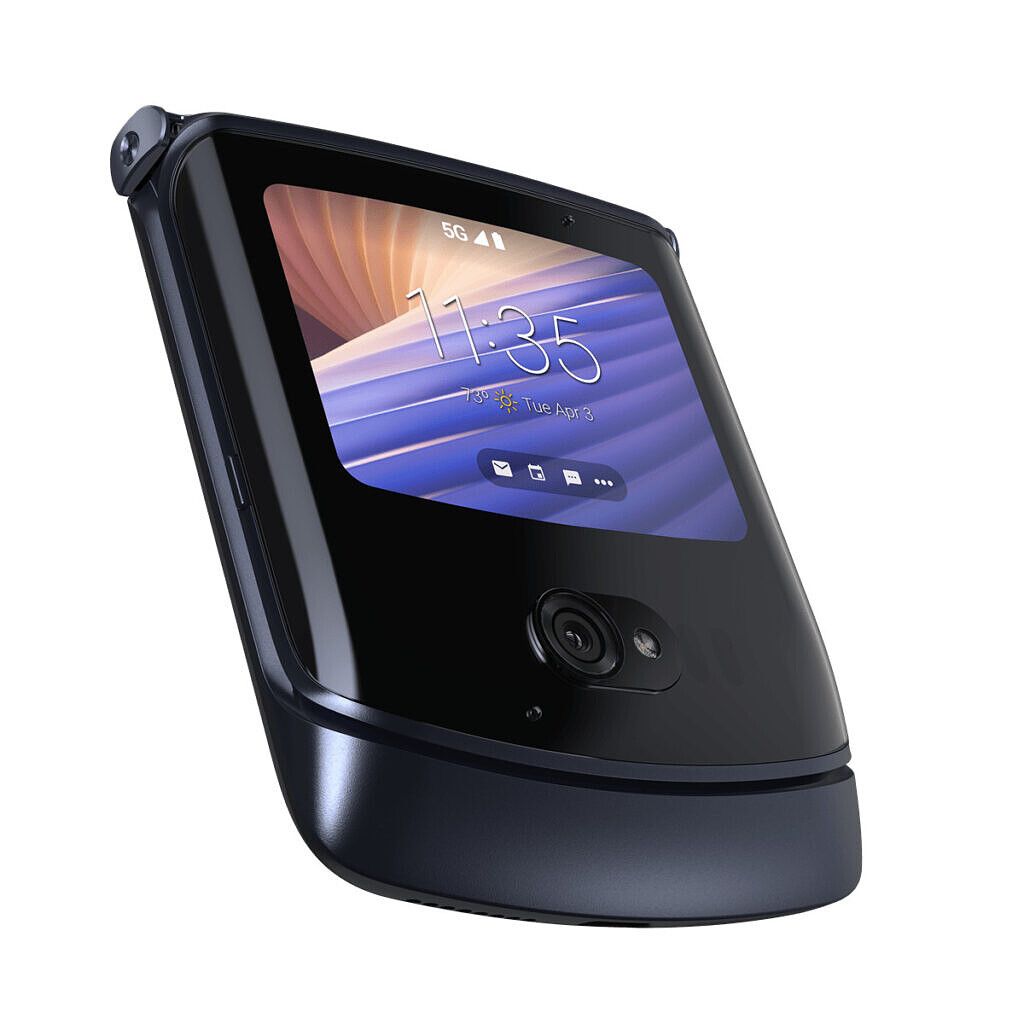 The Motorola Razr 5G is Moto's next clamshell foldable with new