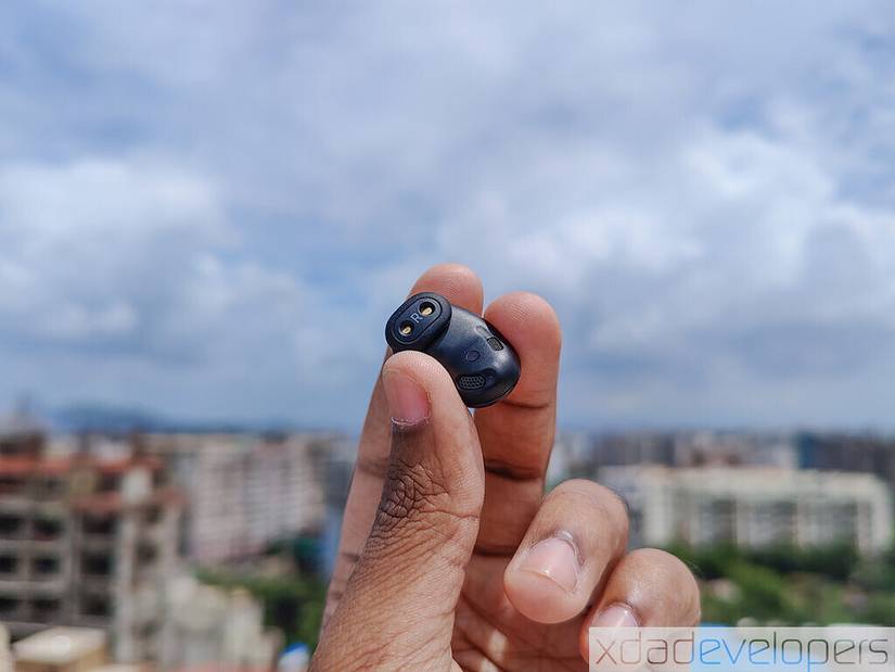 Samsung Galaxy Buds Live - Earbud