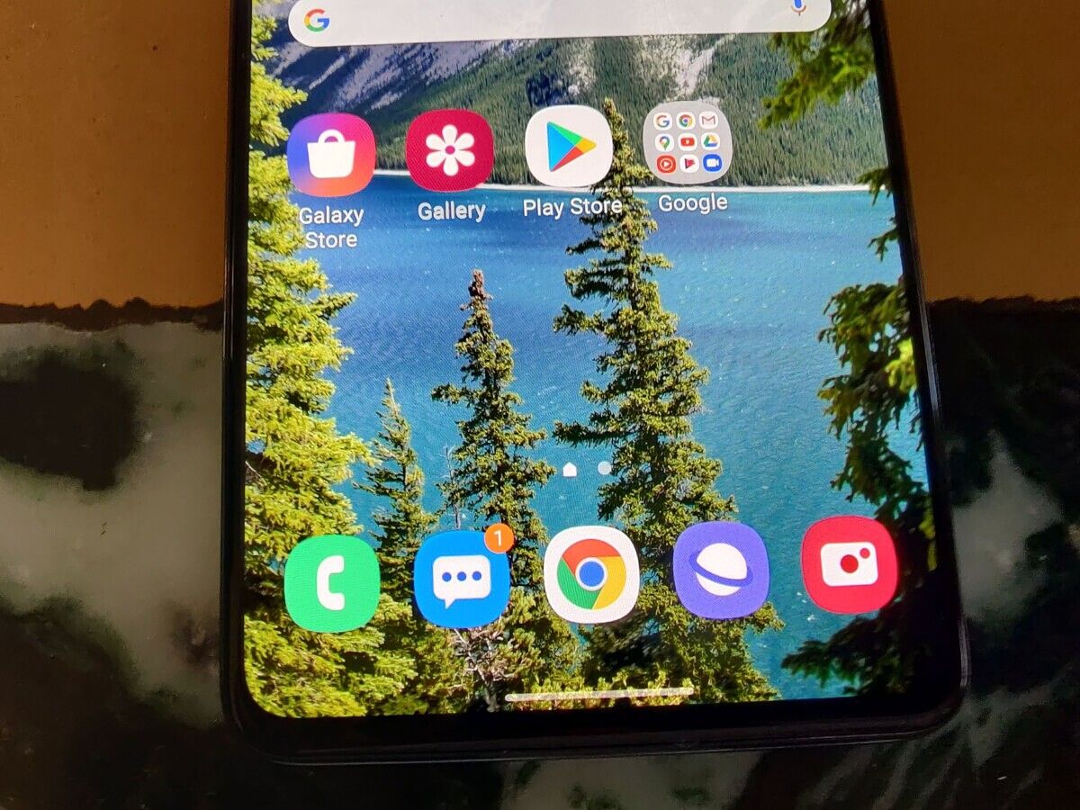 Samsung Galaxy M51 bottom of screen