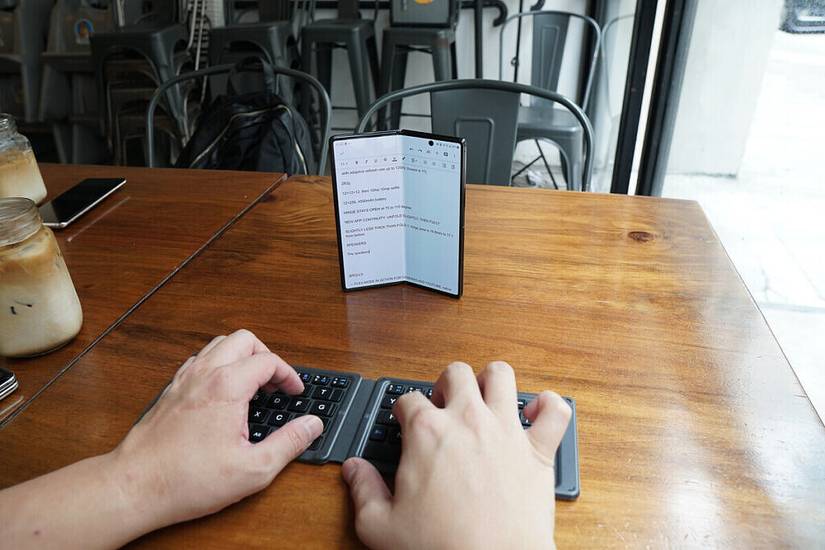 Samsung Galaxy Z Fold 2 review