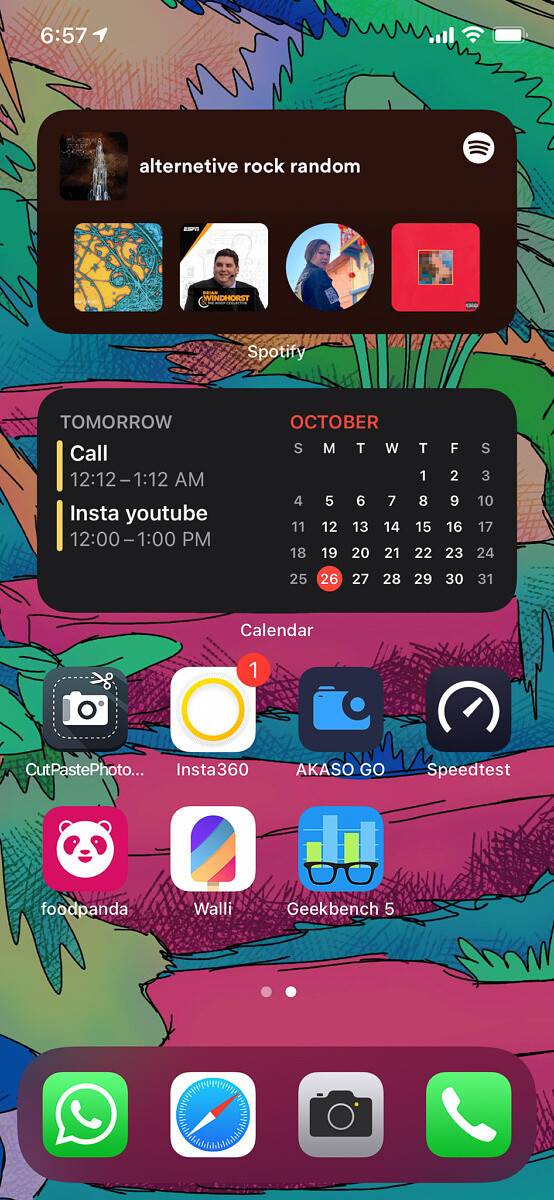 iOS Smart Stack displaying Spotify music suggestions