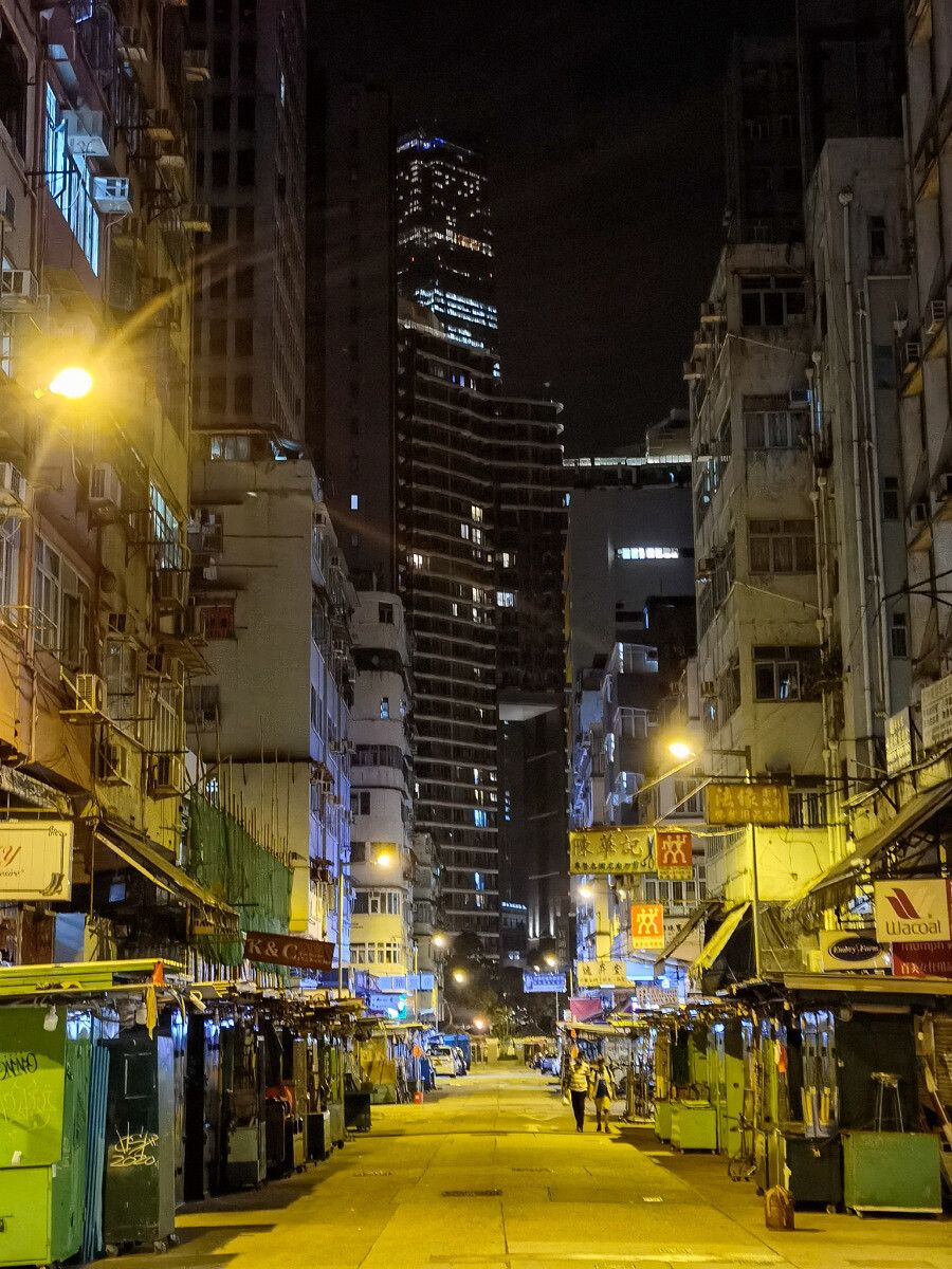 Mate 40 Pro night shot