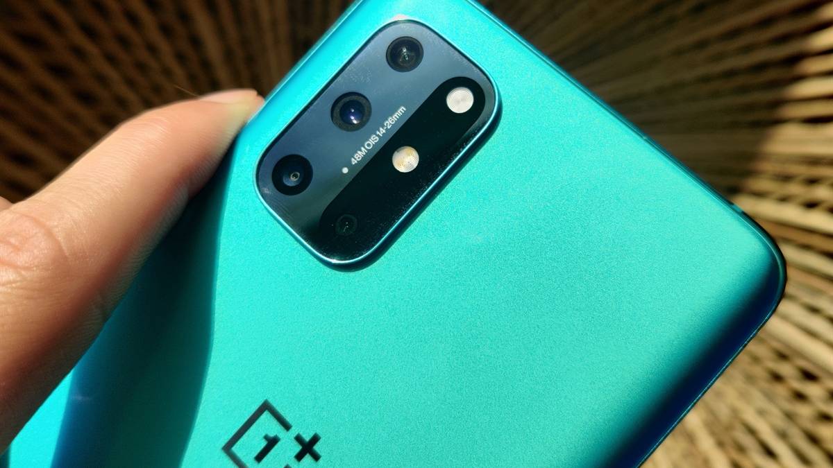 OnePlus 8, 8 Pro and 8T receive fresh OxygenOS Open Betas with April ...