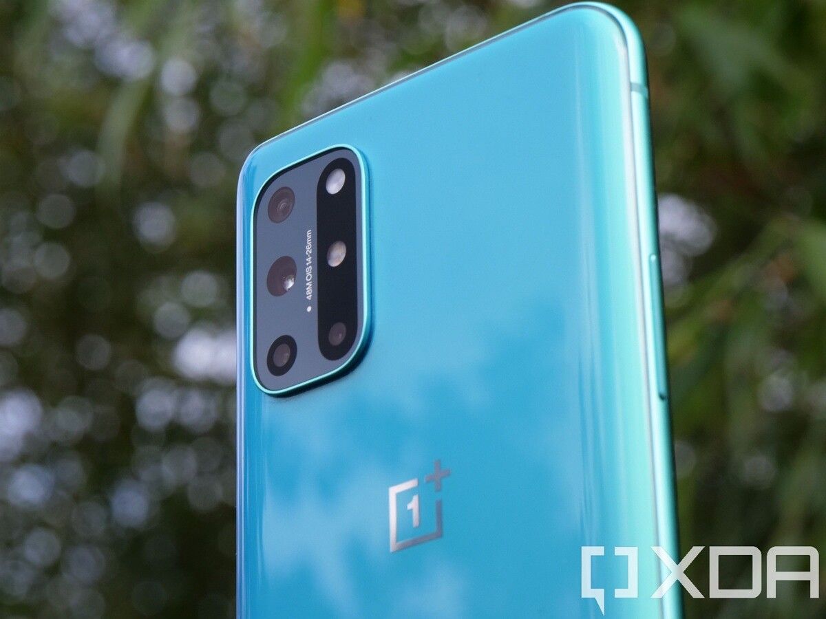 OnePlus-8T-XDA-Side.jpg?w=1200