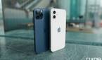 Blue iPhone 12 Pro and white iPhone 12