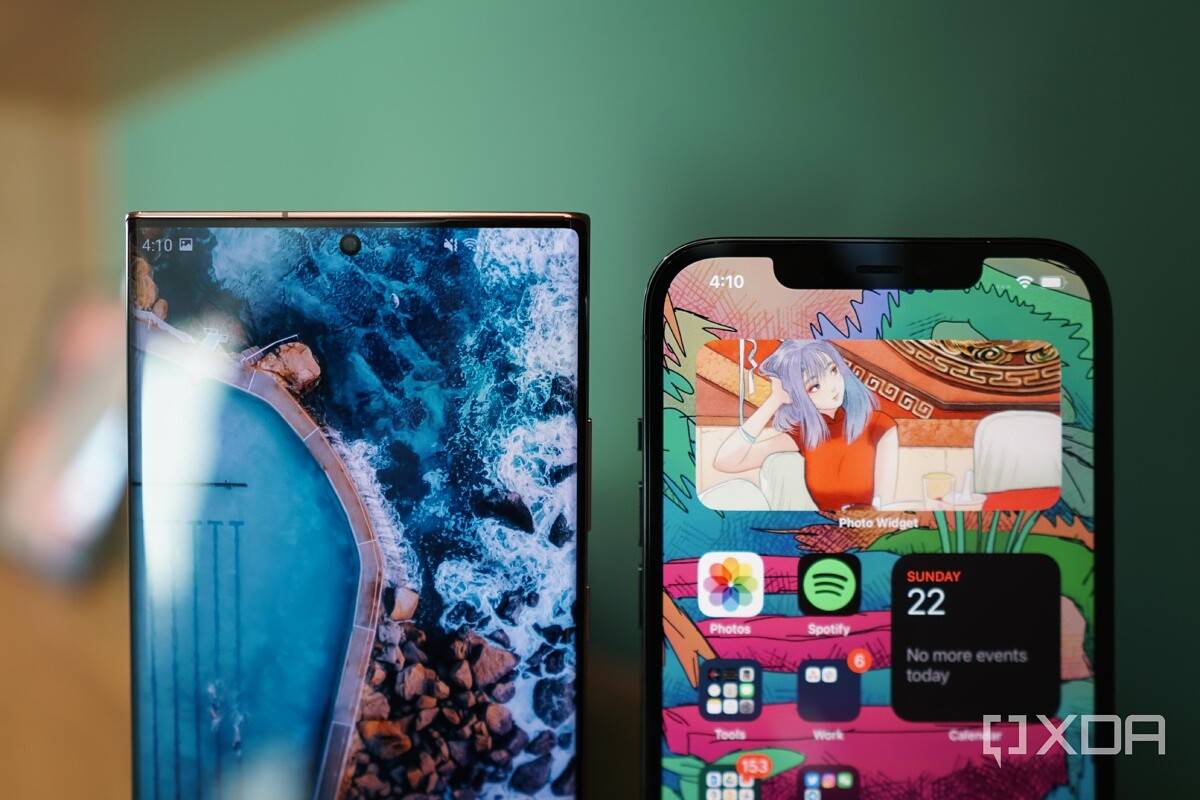 iPhone 12 Pro Max and Galaxy Note 20 Ultra