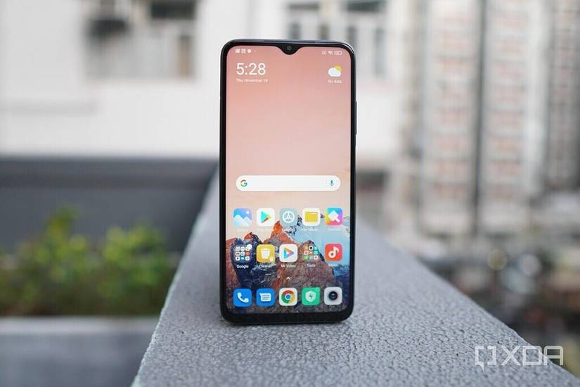 The POCO M3's 6.5-inch LCD display.