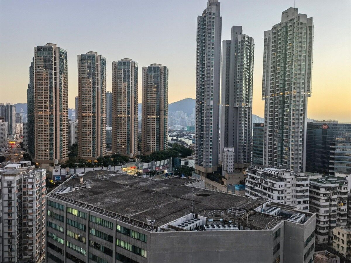 Shot of Hong Kong with Mate 40 Pro