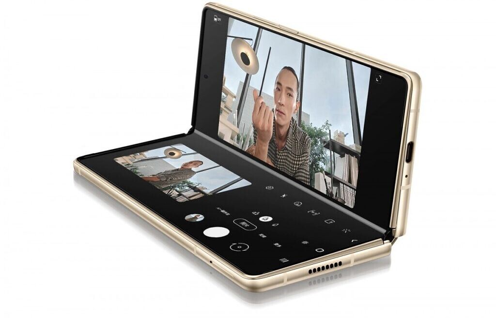 Samsung has a larger Galaxy Z Fold 2 ready for China