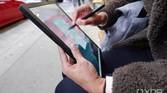 Sketching on the Lenovo ThinkPad X1 Fold