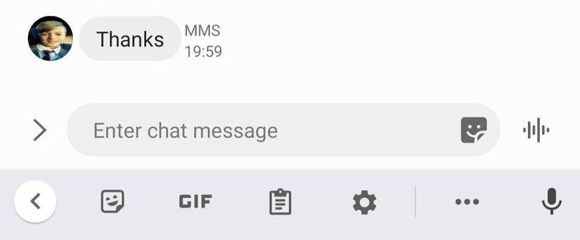 Samsung Messages input box chat features
