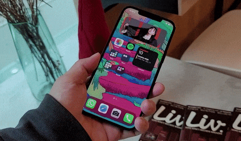 iPhone 12 Pro Max one hand usability