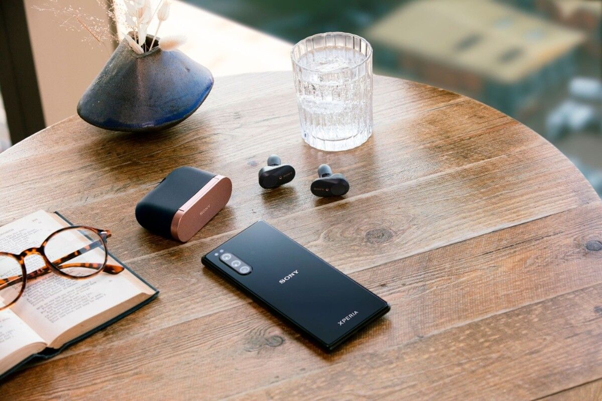 sony-WF-1000XM3-lifestyle.jpg?