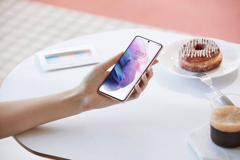 Samsung-Galaxy-S21-Plus-Display