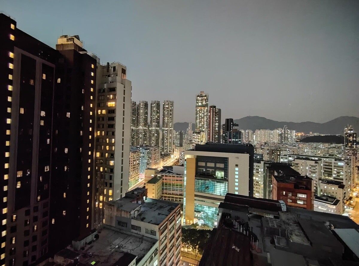 Xiaomi Mi 11 night shot