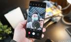 The S21 Ultra screen with camera app