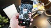 The S21 Ultra screen with camera app