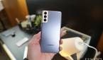 The Galaxy S21 in purple
