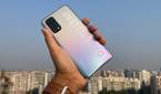 Realme X7 Pro back in shimmering color
