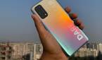 Realme X7 Pro back in shimmering color