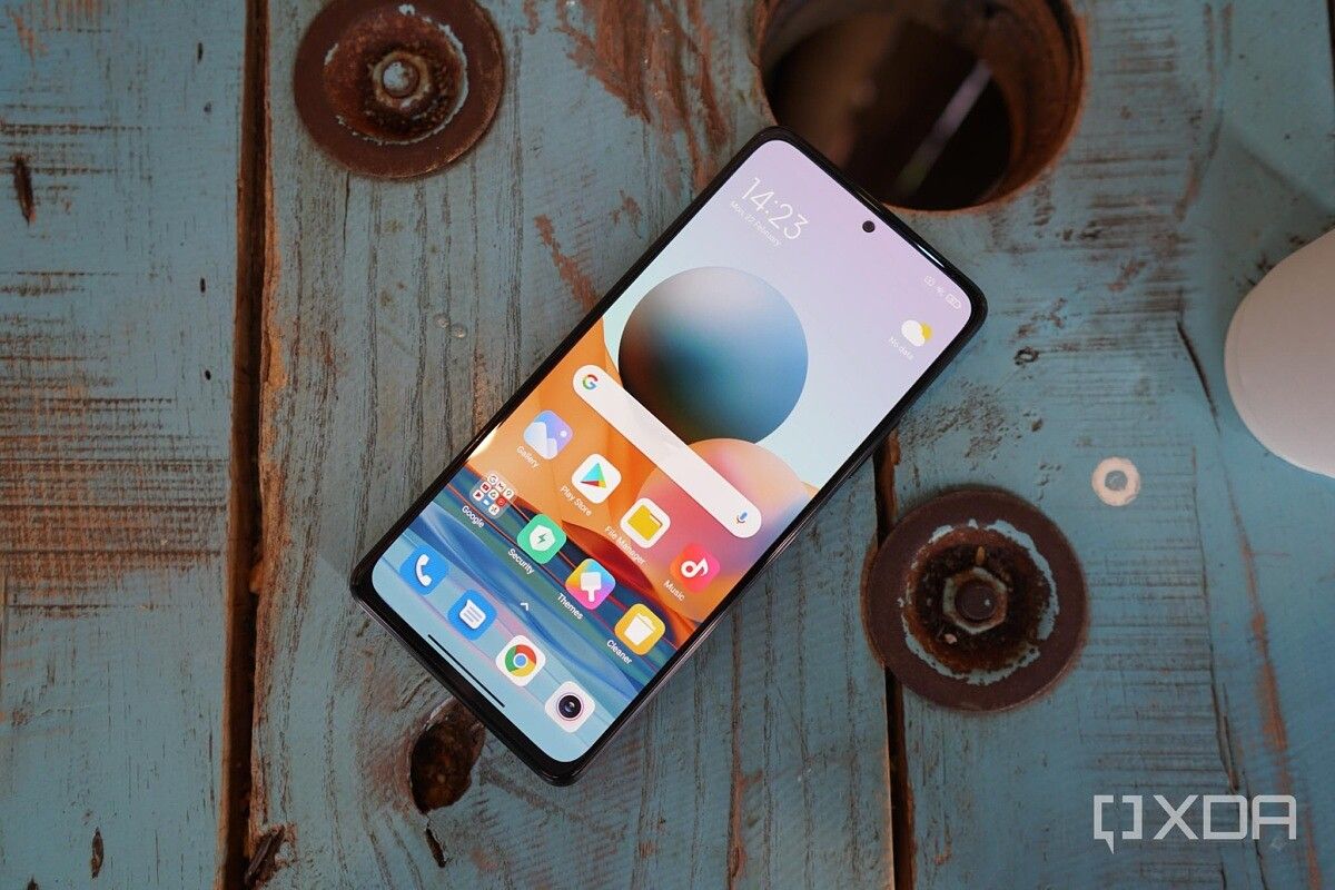 realme q3 pro xda