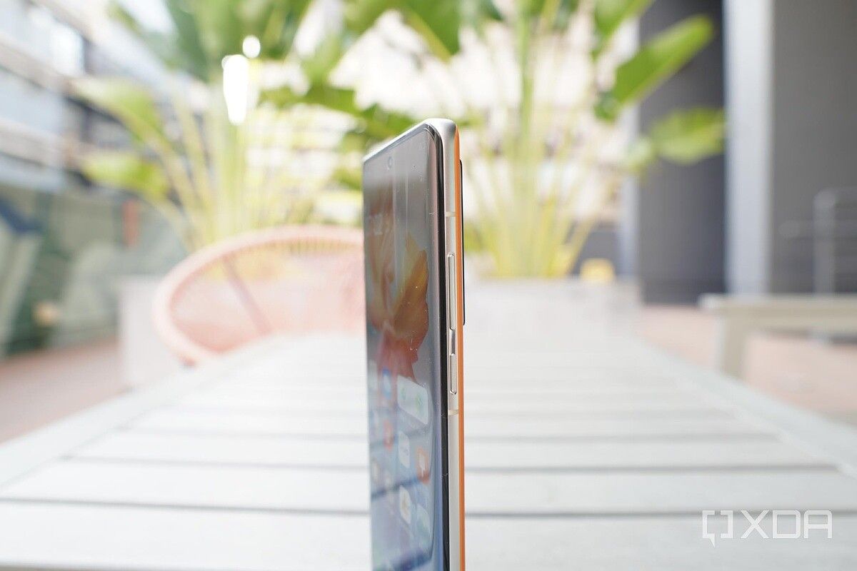 Vivo X60 Pro Plus in tanned leather