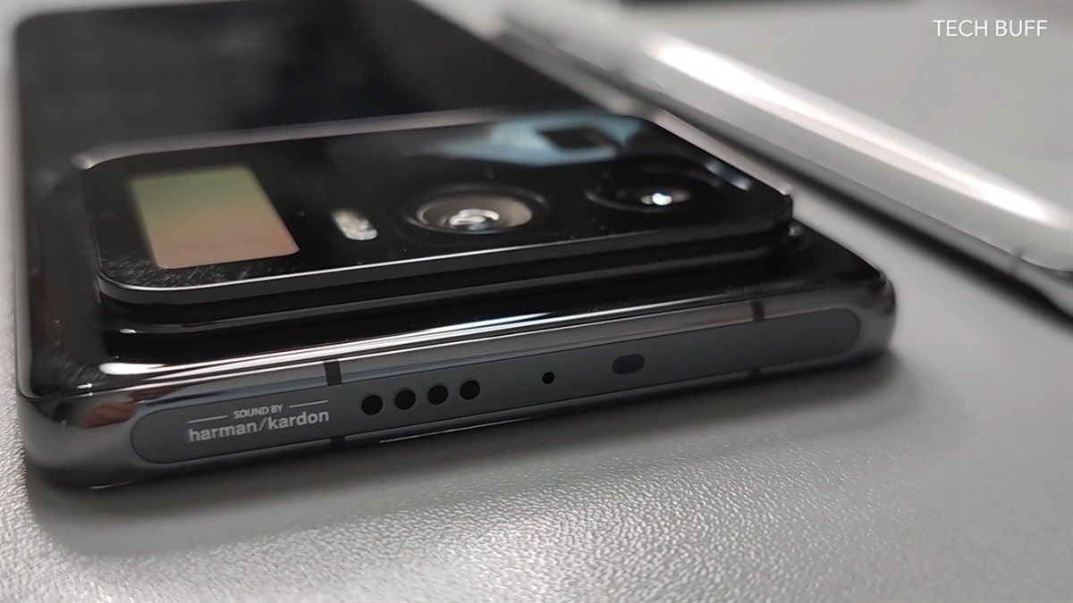 Harman/Kardon speakers on the Mi 11 Ultra
