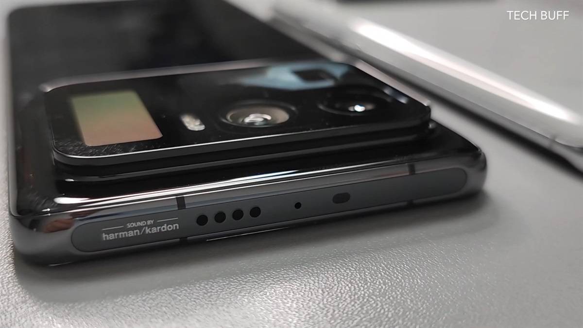Harman/Kardon speakers on the Mi 11 Ultra