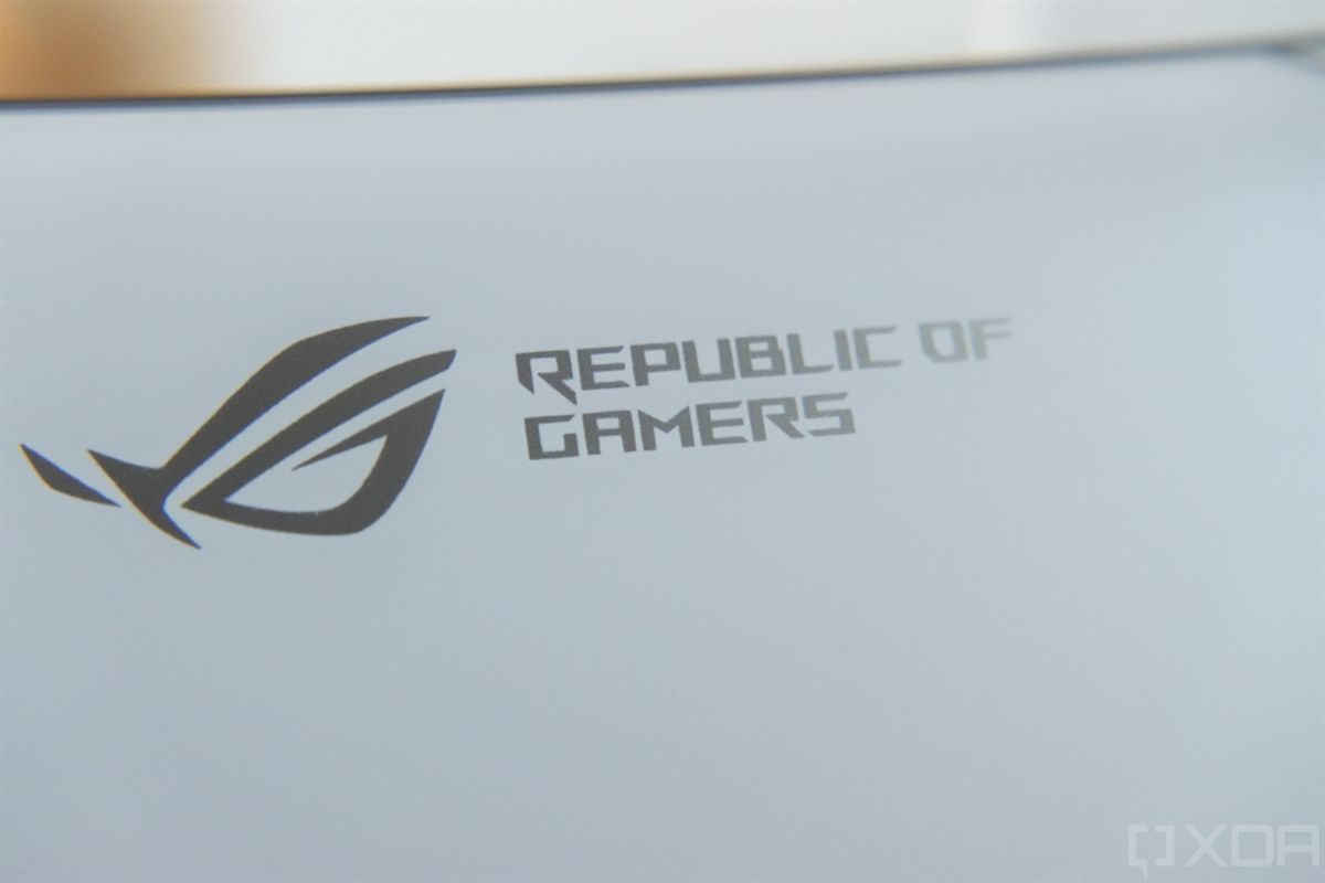 ASUS ROG Phone 5 Republic of Gamers logo