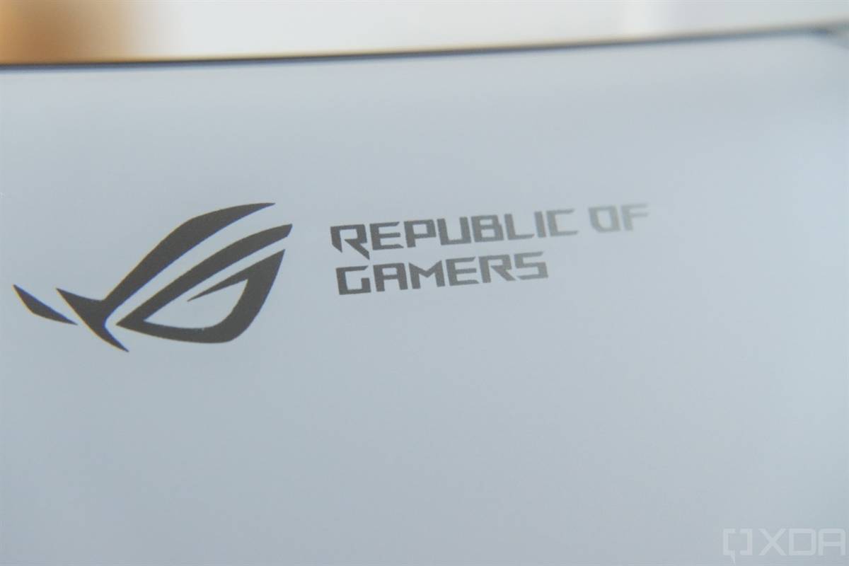 ASUS ROG Phone 5 Republic of Gamers logo