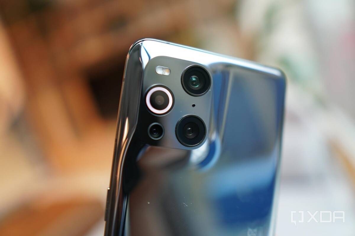 OPPO Find X3 Pro camera system