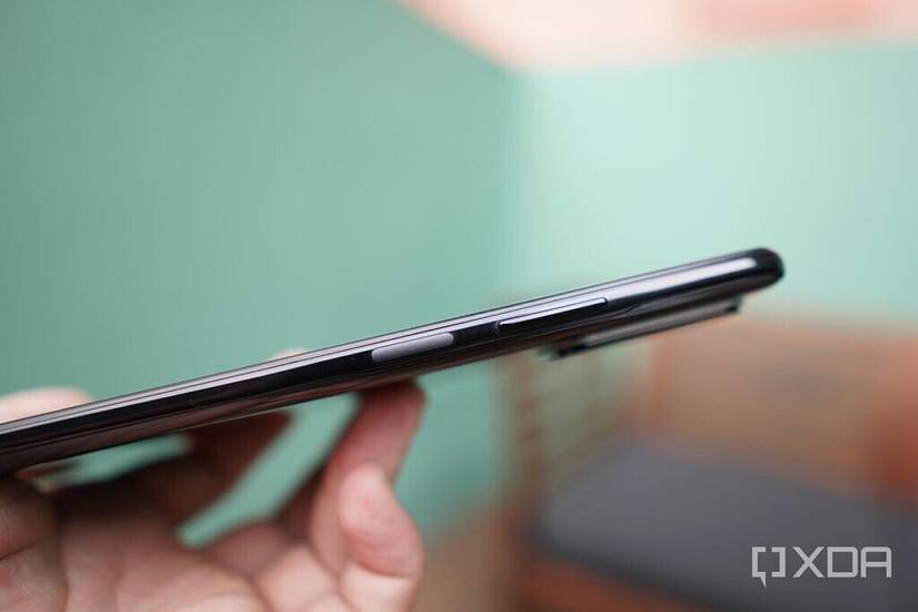 The "Side Arc fingerprint sensor" of the Redmi Note 10 Pro