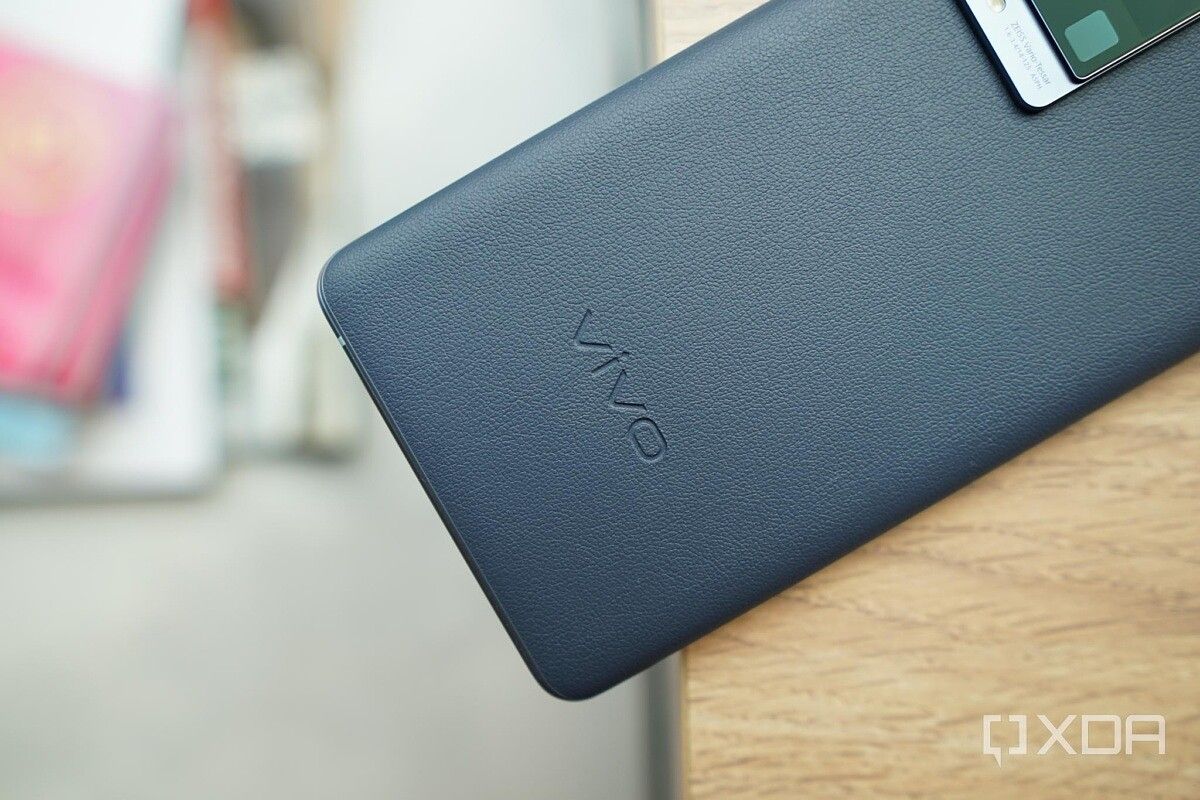 Vivo X60 Pro Plus leather back