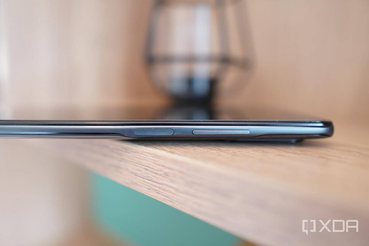 The POCO F3 has an aluminum chassis with a side-mounted fingerprint scanner