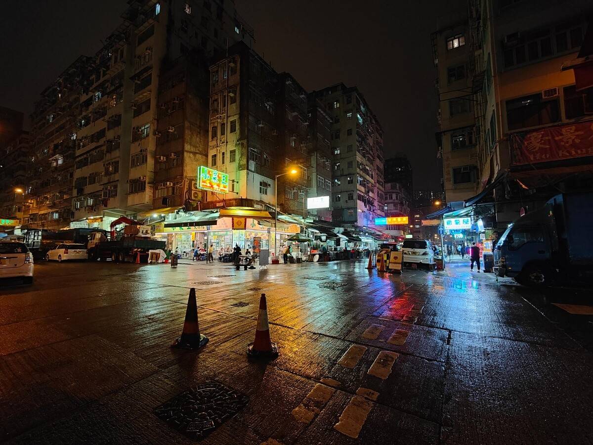 OPPO Find X3 Pro ultra-wide