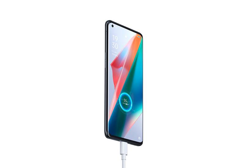 OPPO Find X3 Pro fast charging