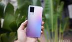 The Vivo V21 5G in gradient purple.