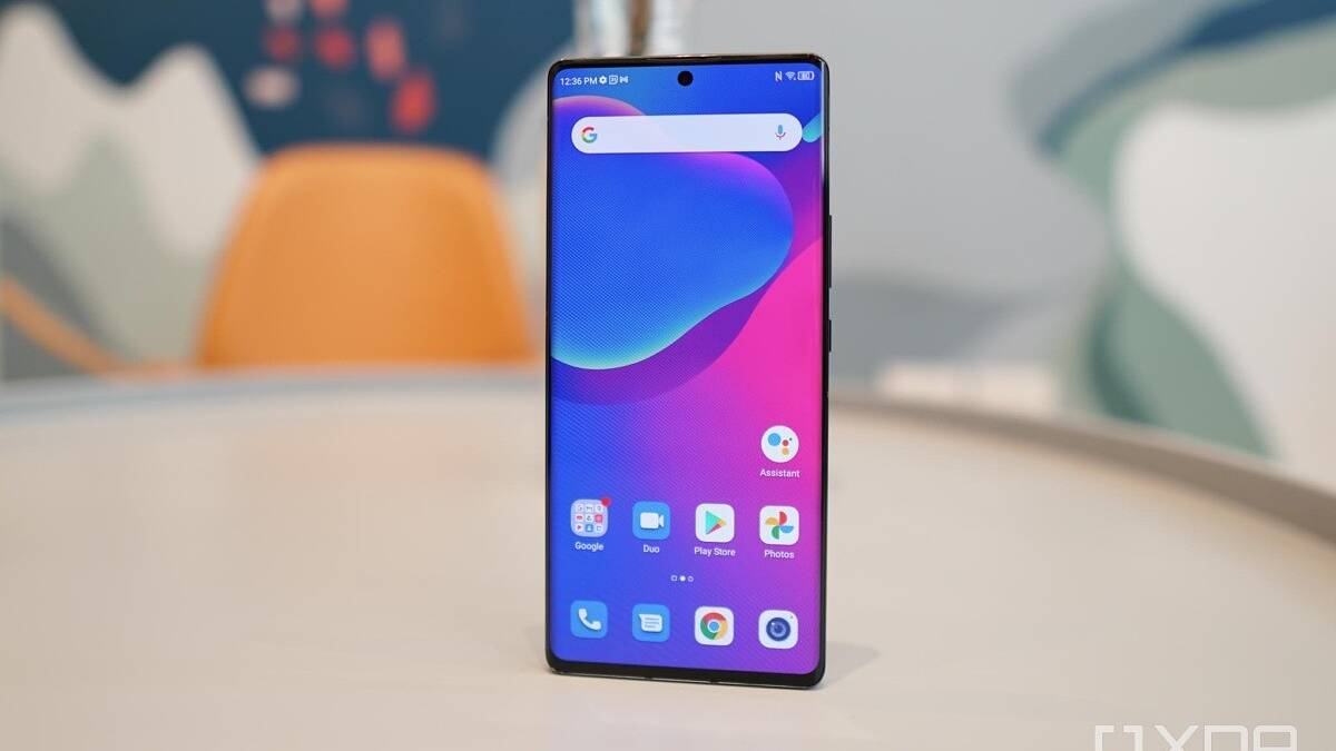 The ZTE Axon 30
