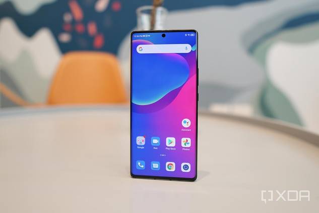 The ZTE Axon 30