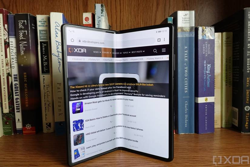 Huawei Mate X2 half-folded